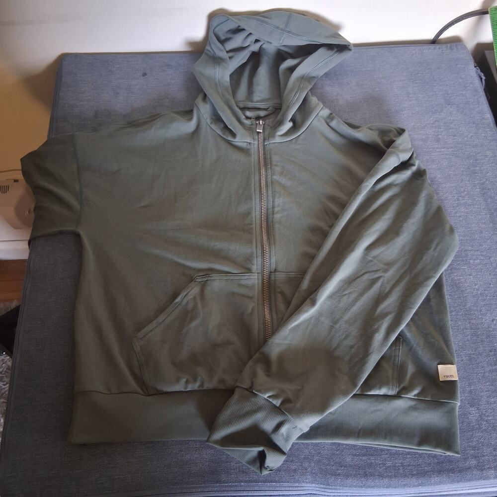 Vuori XS Sage Green Full Zip Hooded Performance Jacket